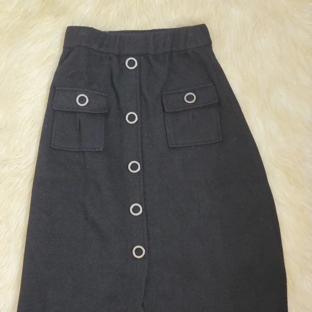 Few Moda New York A line Accent Button Knee Length Knit Winter‎ Skirt Sz M